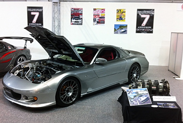 <a href="mailto:scoot@ff.iij4u.or.jp">お問い合わせ</a>